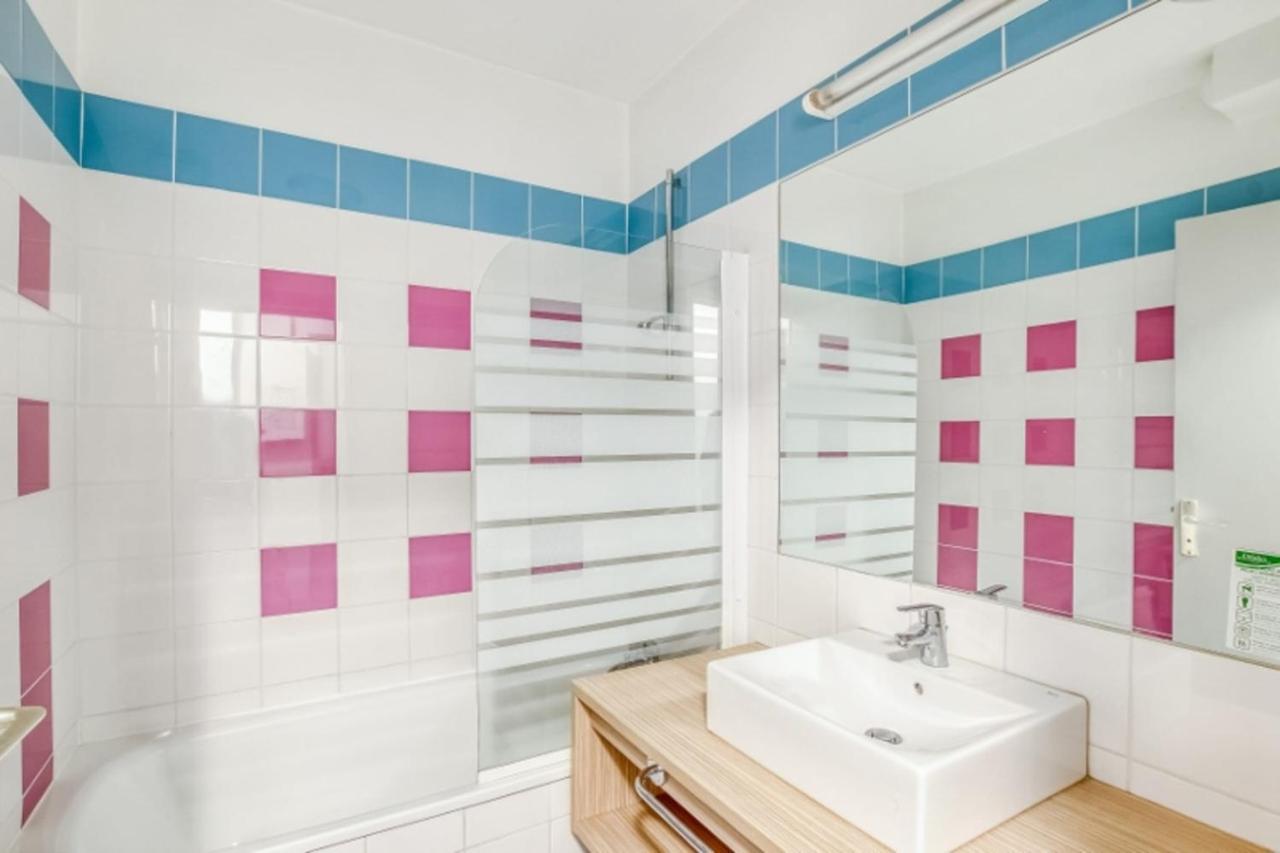 Flat With Swimming Pool Near The Beach Sanary-sur-Mer Extérieur photo