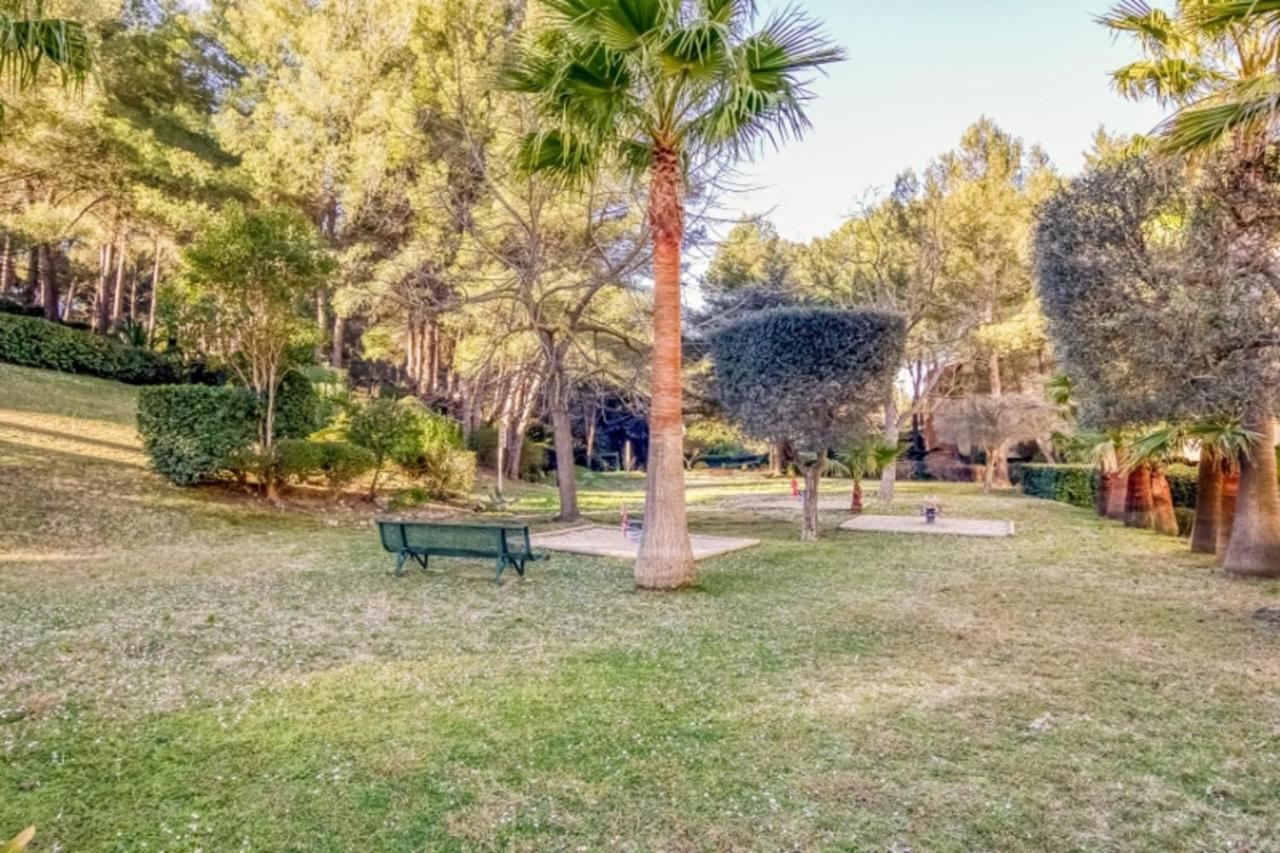 Flat With Swimming Pool Near The Beach Sanary-sur-Mer Extérieur photo